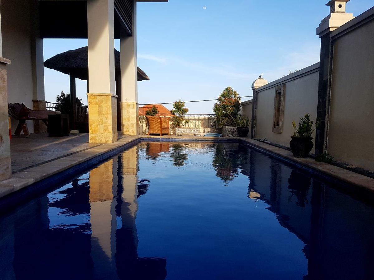 Sunrise Backpacker Hostel Nusa Dua  Bagian luar foto