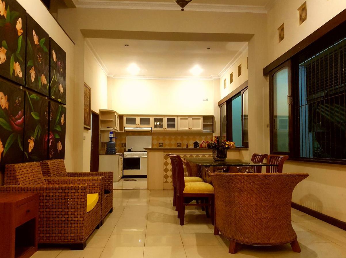 Sunrise Backpacker Hostel Nusa Dua  Bagian luar foto
