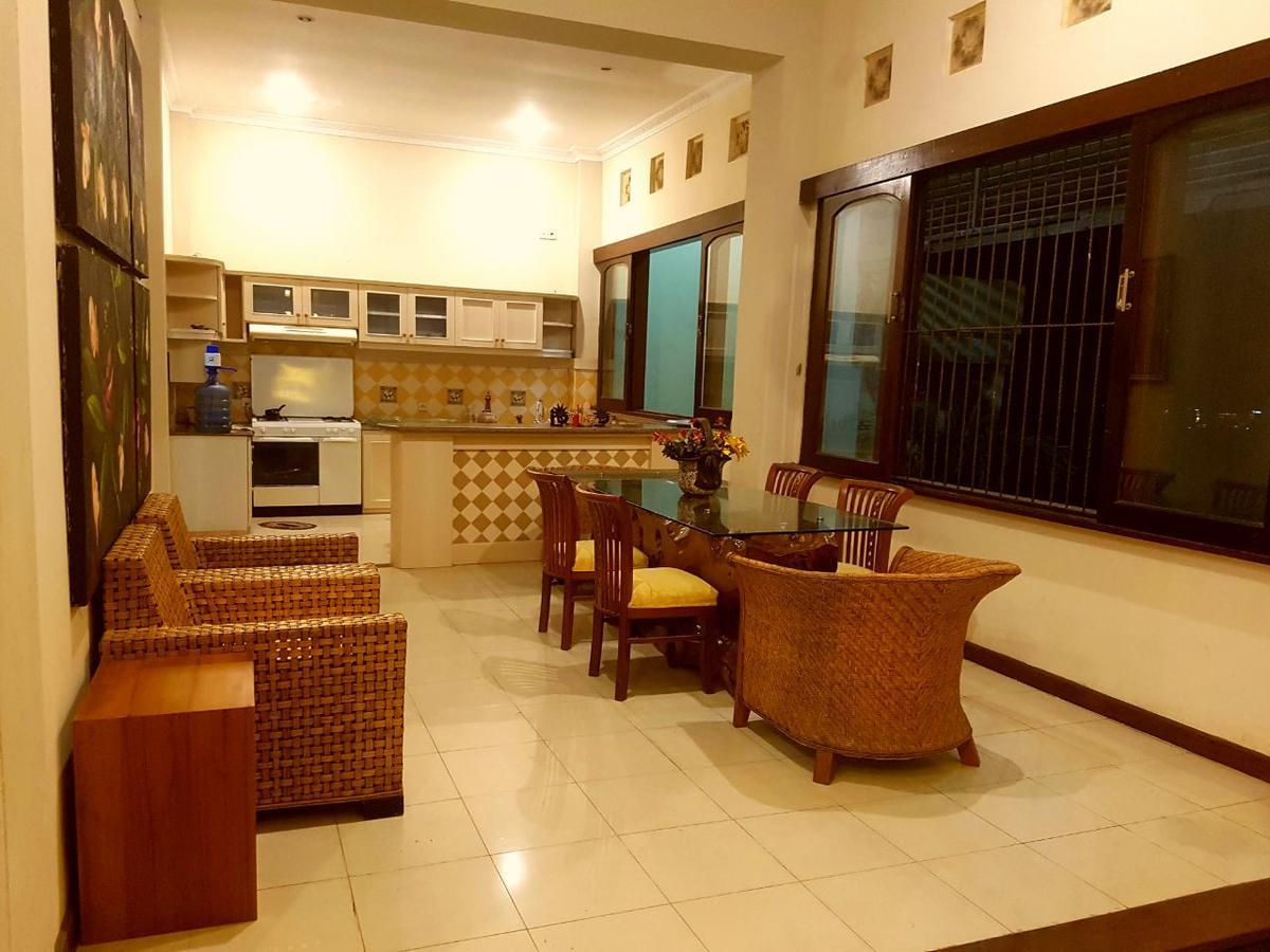 Sunrise Backpacker Hostel Nusa Dua  Bagian luar foto