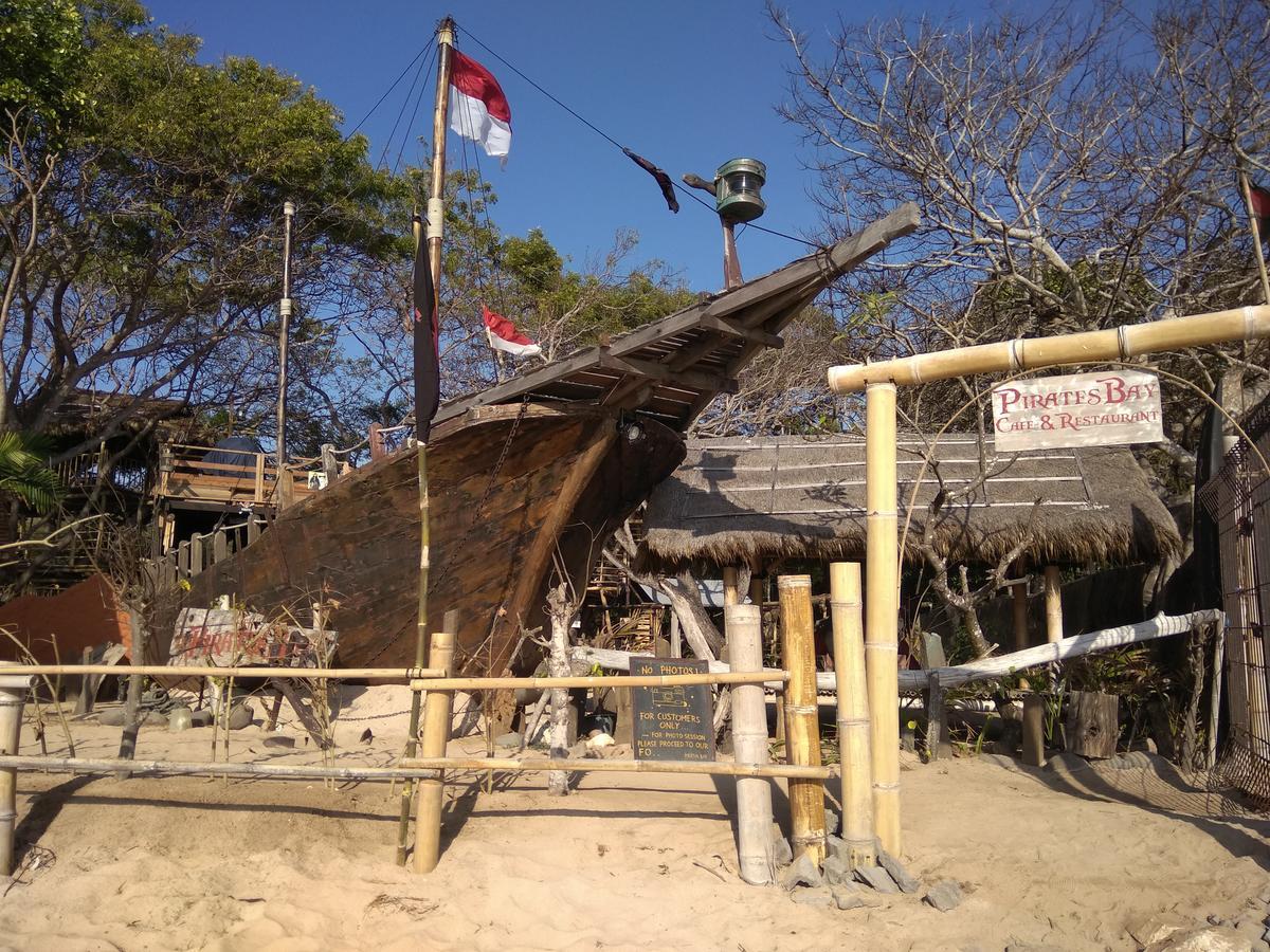 Sunrise Backpacker Hostel Nusa Dua  Bagian luar foto