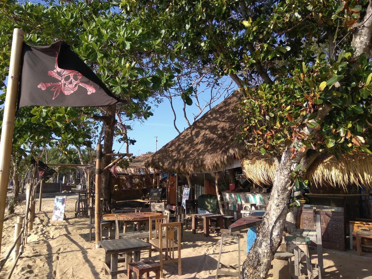 Sunrise Backpacker Hostel Nusa Dua  Bagian luar foto