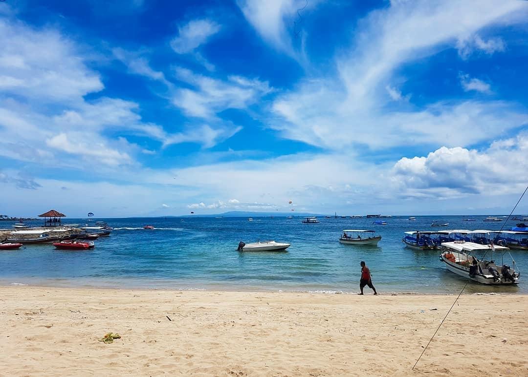 Sunrise Backpacker Hostel Nusa Dua  Bagian luar foto