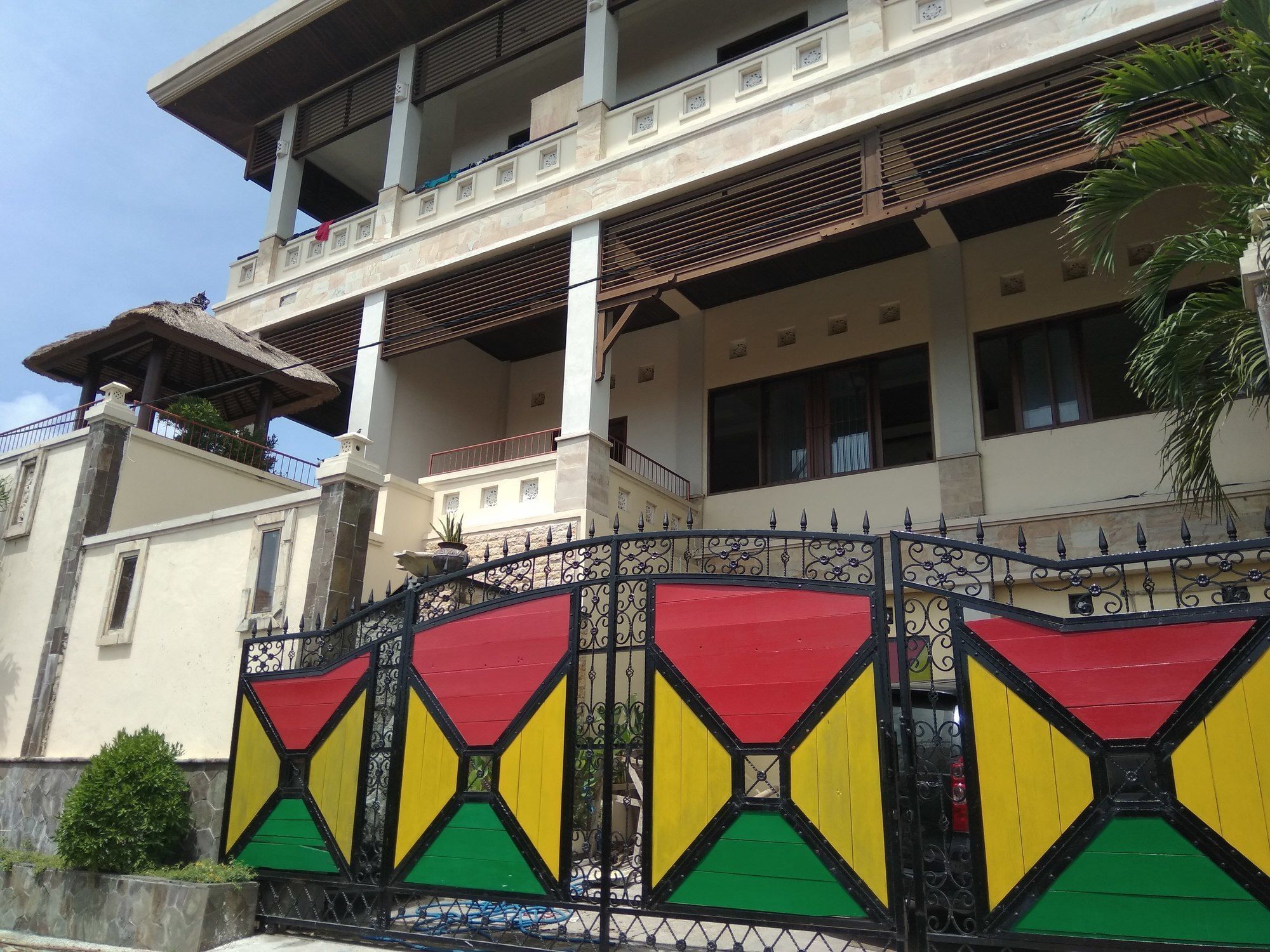 Sunrise Backpacker Hostel Nusa Dua  Bagian luar foto